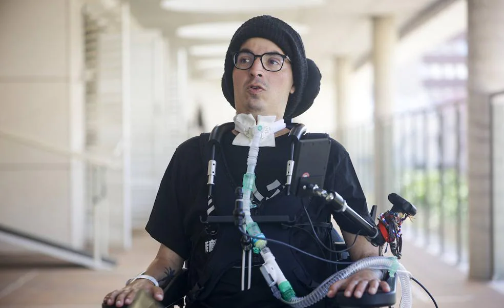 Miguel Planas: «Sin medios, estoy destinado a vivir en el hospital»