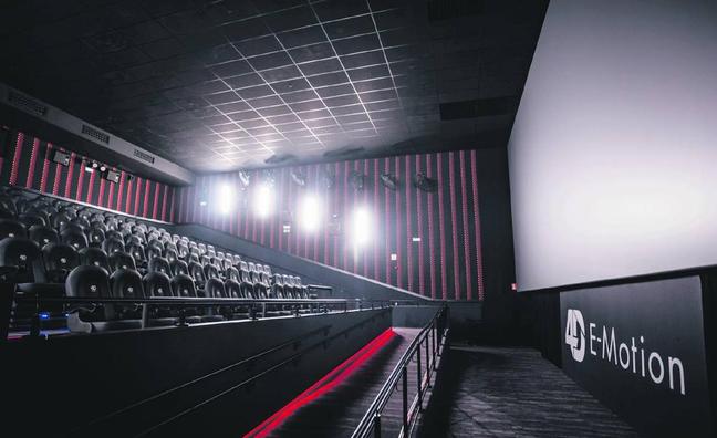 Cine Yelmo abre la primera sala 4D E-Motion de las Islas Canarias en Las Arenas
