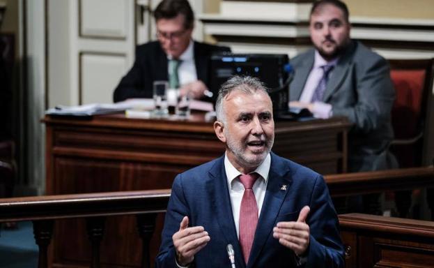 Torres arranca el año con el sueldo congelado frente a 9 presidentes autónomicos que se lo suben