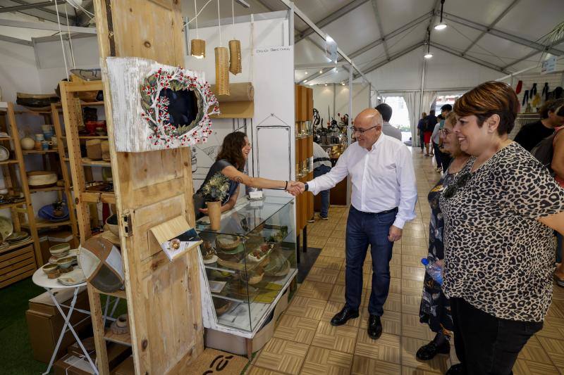 94 profesionales se dan cita en la Feria de Artesanía de San Telmo