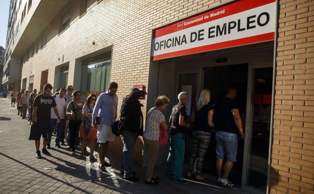 España crea 471.000 empleos en 2022 a pesar de la crisis por Ucrania