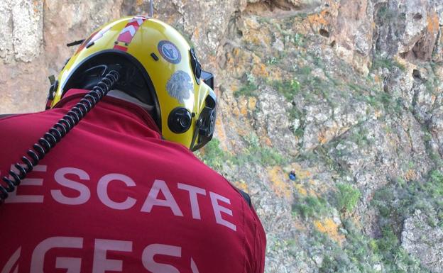 Rescatan a dos senderistas heridas moderadas en La Aldea