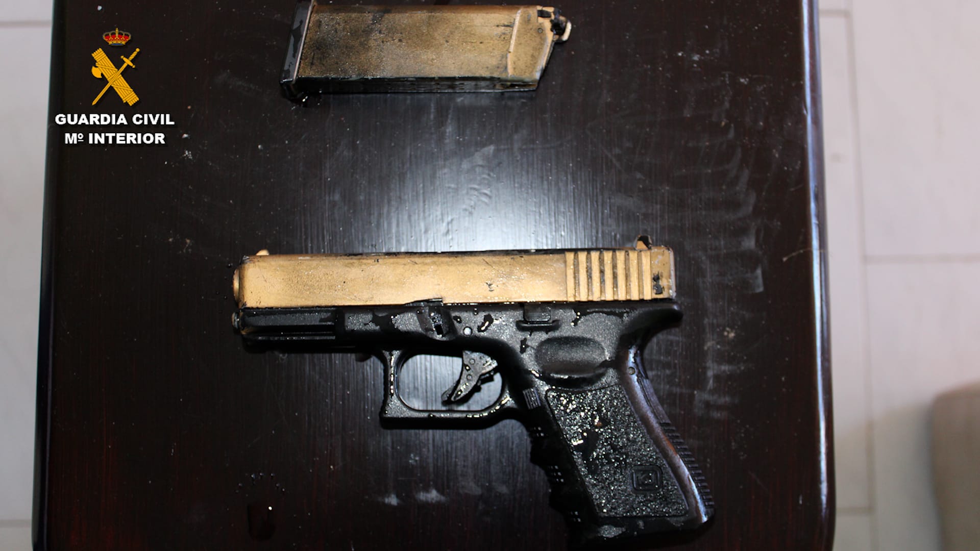 Detenidos dos jóvenes por un robo con arma de fuego en Fuerteventura