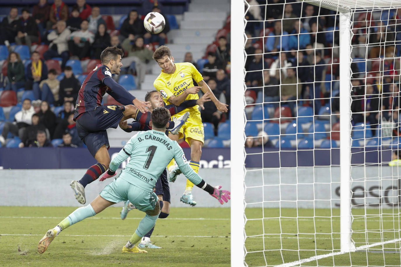 La hora de hacer valer el cartel del mejor equipo a domicilio