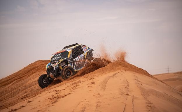 La Expedición Canarias Dakar concluye con éxito la etapa 9 del Dakar