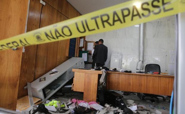 La Fiscalía de Brasil estrecha el cerco sobre Bolsonaro