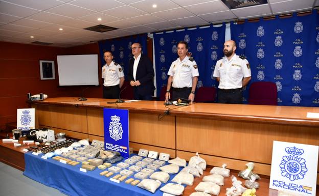 La Policía Nacional desarticula una organización criminal e interviene casi 23 kilos de heroína en Canarias