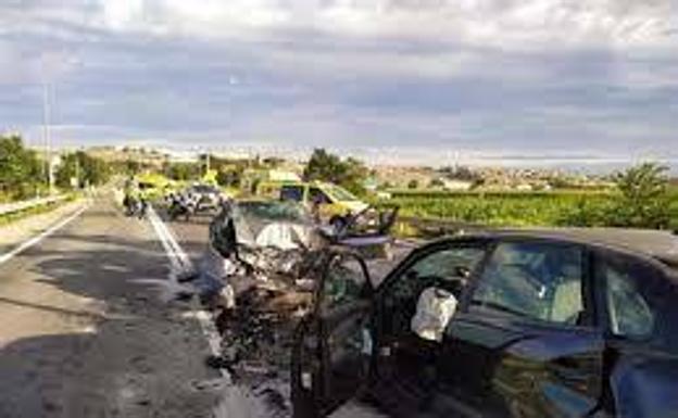 Seis personas mueren en las carreteras en lo que va de fin de semana
