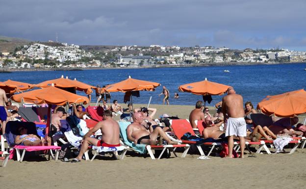 San Bartolomé retira al final el concurso de las hamacas por «un error administrativo»