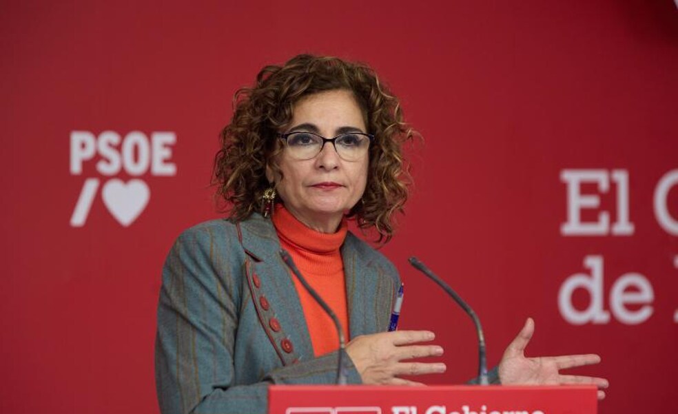 El PSOE tienta al PP para romper con Vox pero Feijóo descarta el cordón sanitario