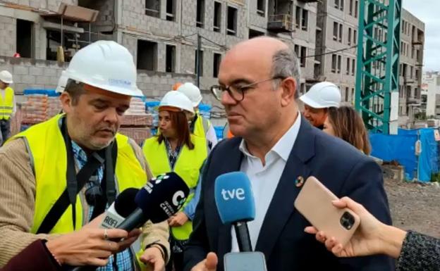 Pestana asegura que la ruta canaria es la más peligrosa para los migrantes