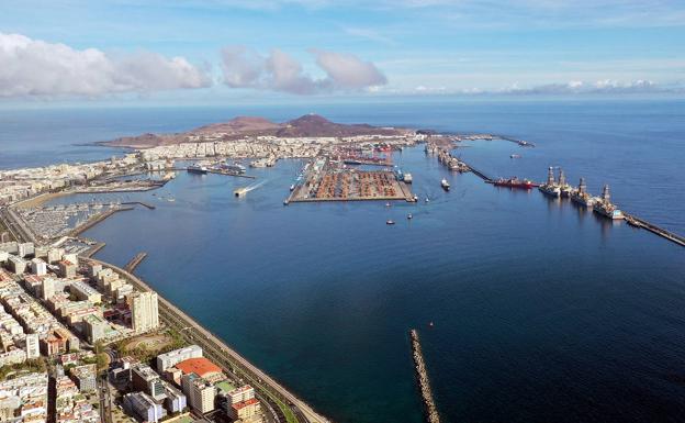 Las Palmas cierra 2022 con récord de tráfico al mover 2,1 millones más de toneladas que antes del covid