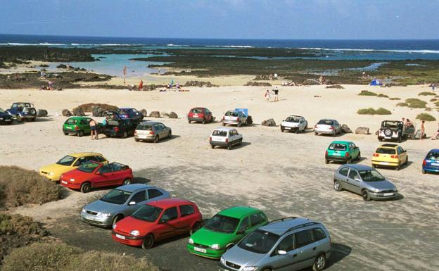 Hallan un cadáver en una playa de Lanzarote