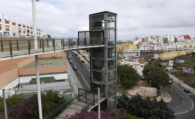 Los ascensores y escaleras de la capital gran canaria estarán en uso a final de la primavera