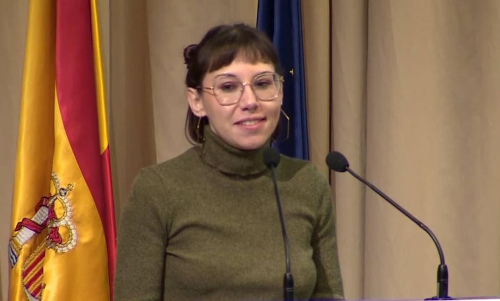 La alumna con mejor expediente de la Complutense: «¡Ayuso, pepera, los ilustres están fuera»