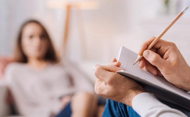 Psicólogos clínicos atienden en los centros de Morro Jable y Corralejo
