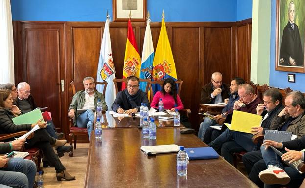 El gobierno de Guía asegura que prioriza la tramitación de expedientes