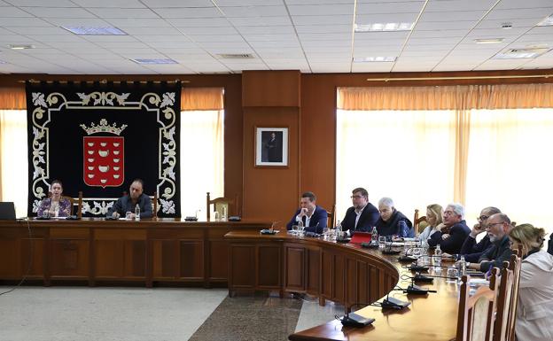 El Cabildo reclama las competencias para controlar la actividad acuícola