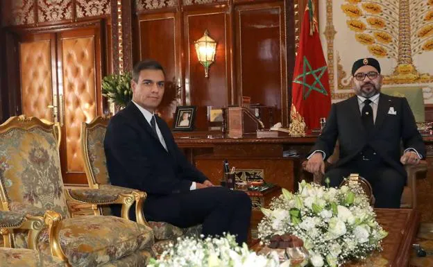 Mohamed VI no se reunirá con Sánchez al estar fuera de Marruecos