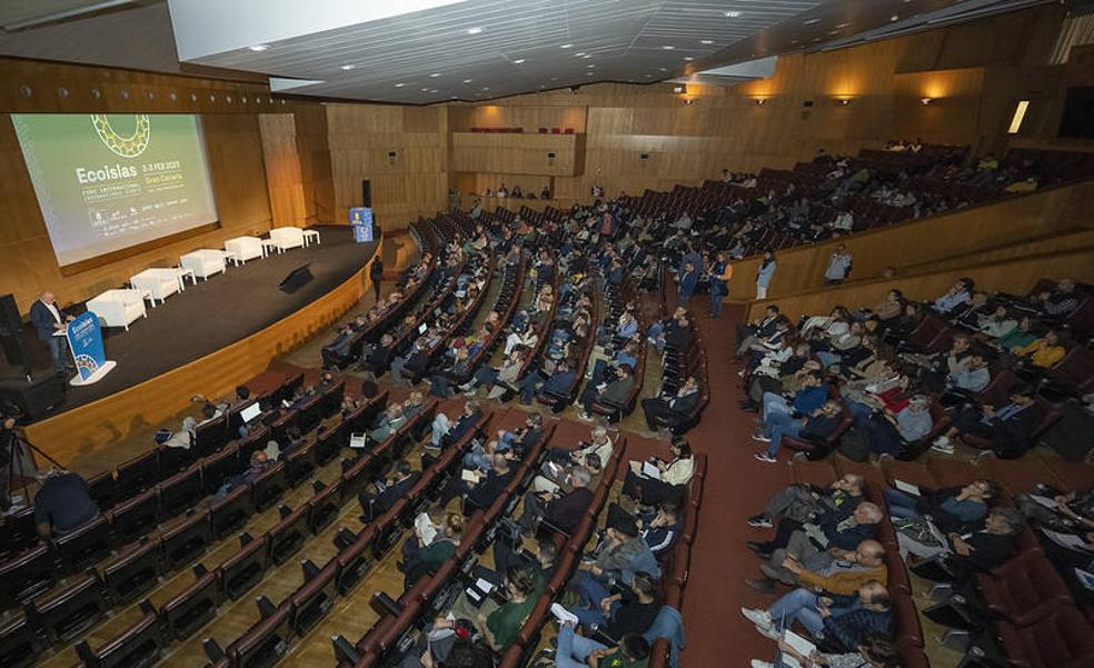El I Foro Internacional Ecoislas busca soluciones de desarrollo sostenible