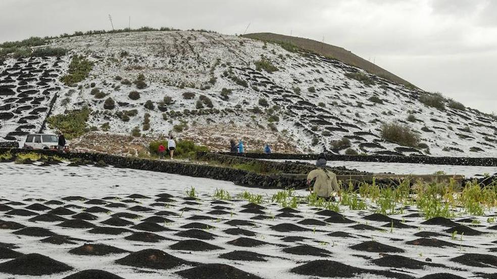 Temporal de lluvia y granizo en Lanzarote