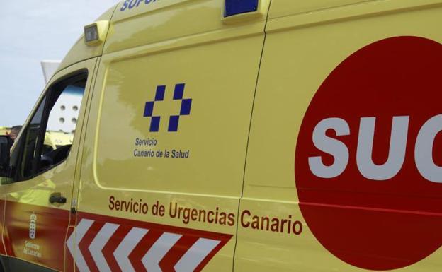Un hombre, herido en Lanzarote tras colisionar un camión hormigonera con un coche