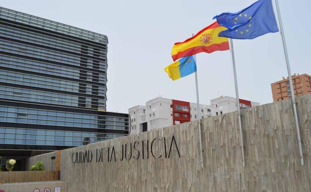 Califican de «insuficiente» la ley que protege a los denunciantes de corrupción