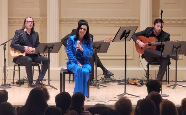 Olga Cerpa y Mestisay presentan 'Palosanto' el Carnegie Hall