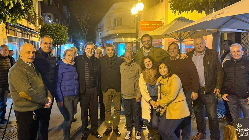 Mariano Rajoy y Sergio Ramos se pasean por Telde