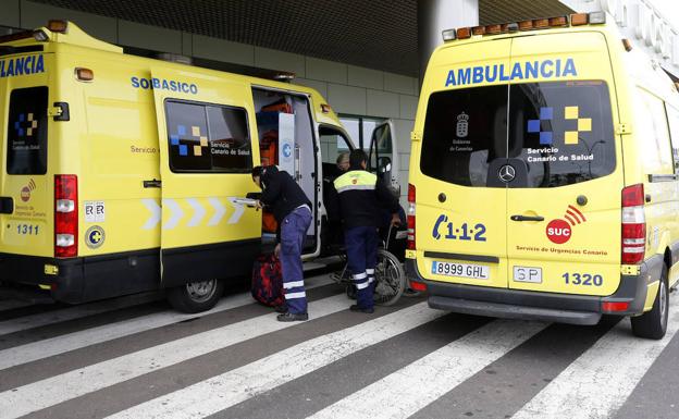 Dos heridos al colisionar tres vehículos en Tenerife