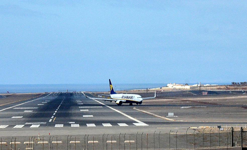 La calima provoca el desvío de vuelos en Lanzarote