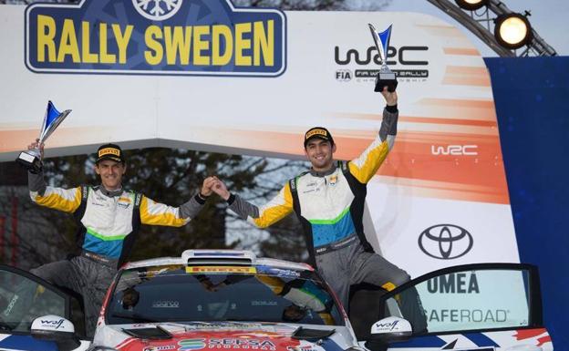 Rogelio Peñate se sube al podio en el Rally de Suecia