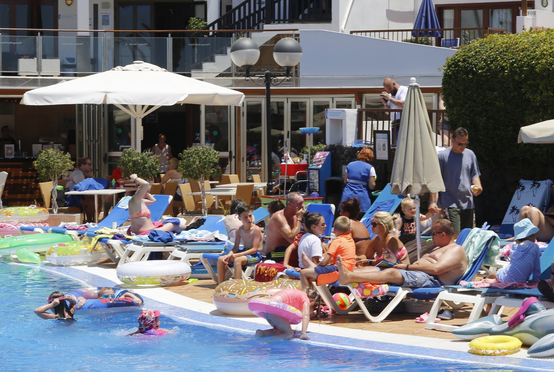 Canarias deja atrás la covid: en enero registra cifras históricas de turistas extranjeros