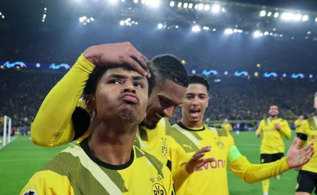 El Dortmund golpea a la contra a un Chelsea negado con el gol