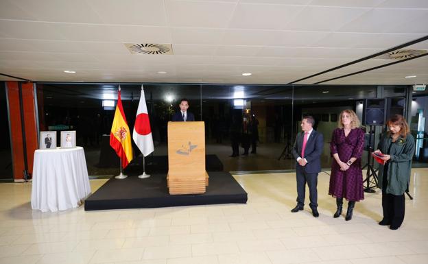El consulado de Japón celebró el natalicio del emperador Naruhito