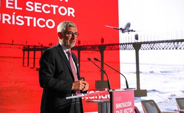 Banco Santander refuerza su compromiso con Canarias