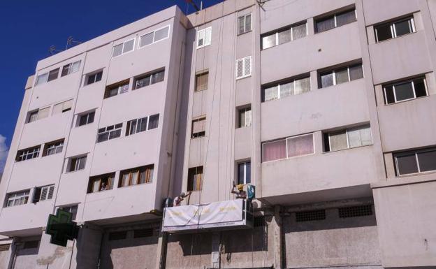 Canarias encabeza la compraventa de viviendas en 2022