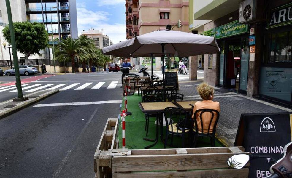 El sector servicios aumenta su facturación en Canarias
