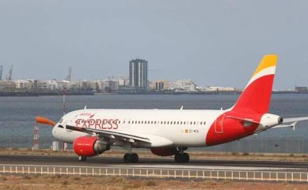 Vuelos directos de Guacimeta con diez aeropuertos peninsulares
