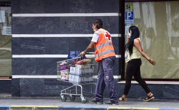 Cruz Roja atendió a 2.174 familias vulnerables en la provincia de Las Palmas