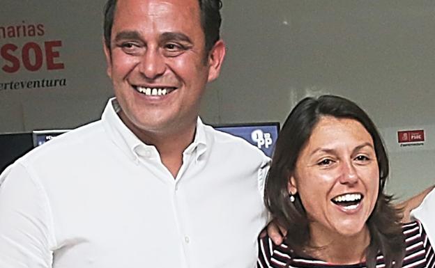 Paloma Hernández pasa del Senado al número 2 de la lista del PSOE al Cabildo