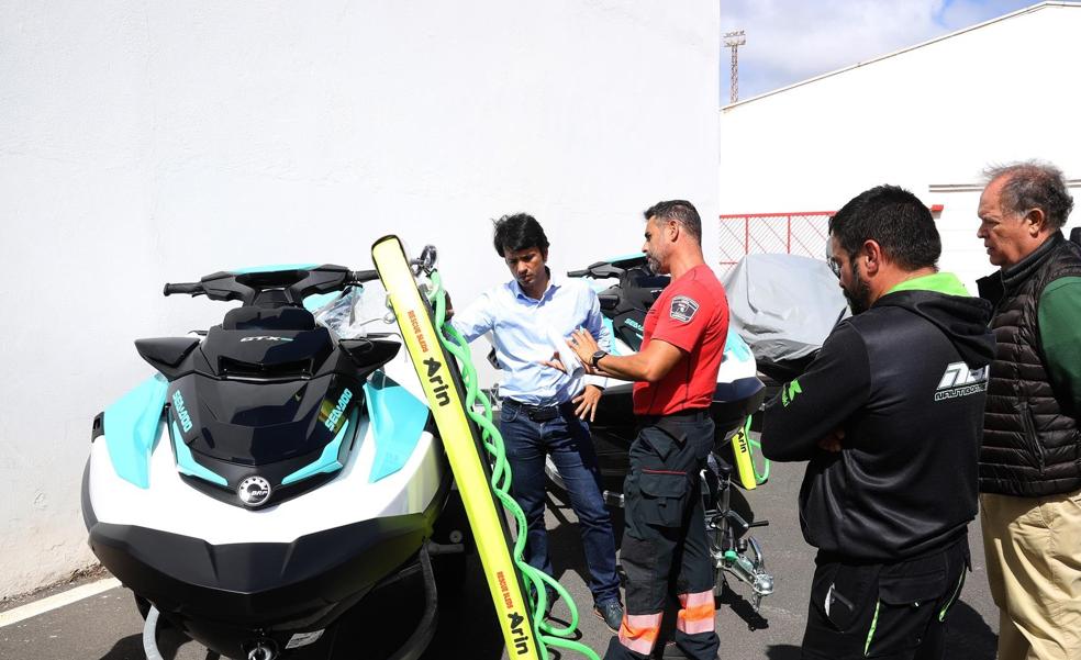 Motos acuáticas para los bomberos