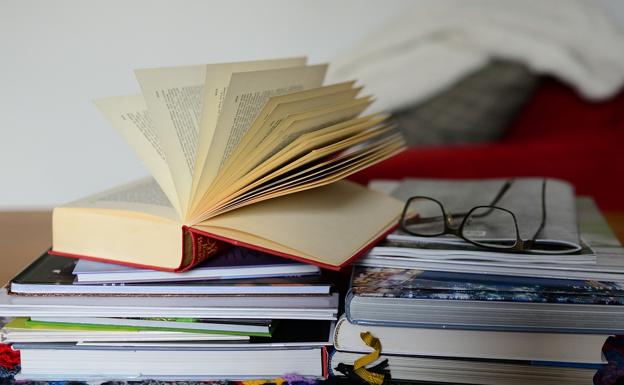 La inestabilidad impulsa el número de opositores en Canarias