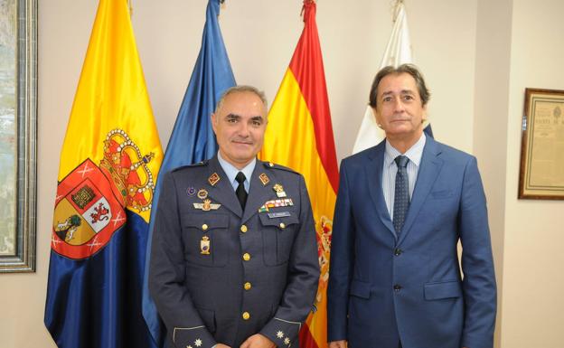 La Cámara facilitará la incorporación laboral del personal militar retirado