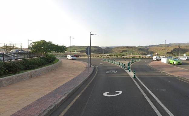 La estación del tren de Playa del Inglés, entre la GC-500 y El Escorial