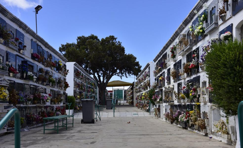 Un convenio abre la puerta en Telde a que la iglesia se quede con suelo público del cementerio