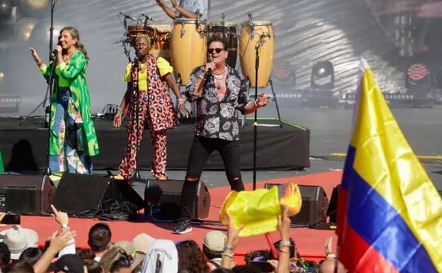 El colombiano Carlos Vives conquista Santa Catalina en la arrancadilla de 'Studio 54'