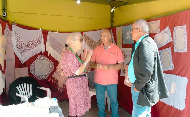 Petición de hacer la Feria Insular de Artesanía en el Molino de Antigua