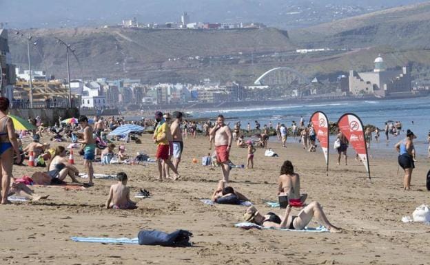 Canarias disfrutará de un inusual tiempo de playa, para esta época del año, este fin de semana