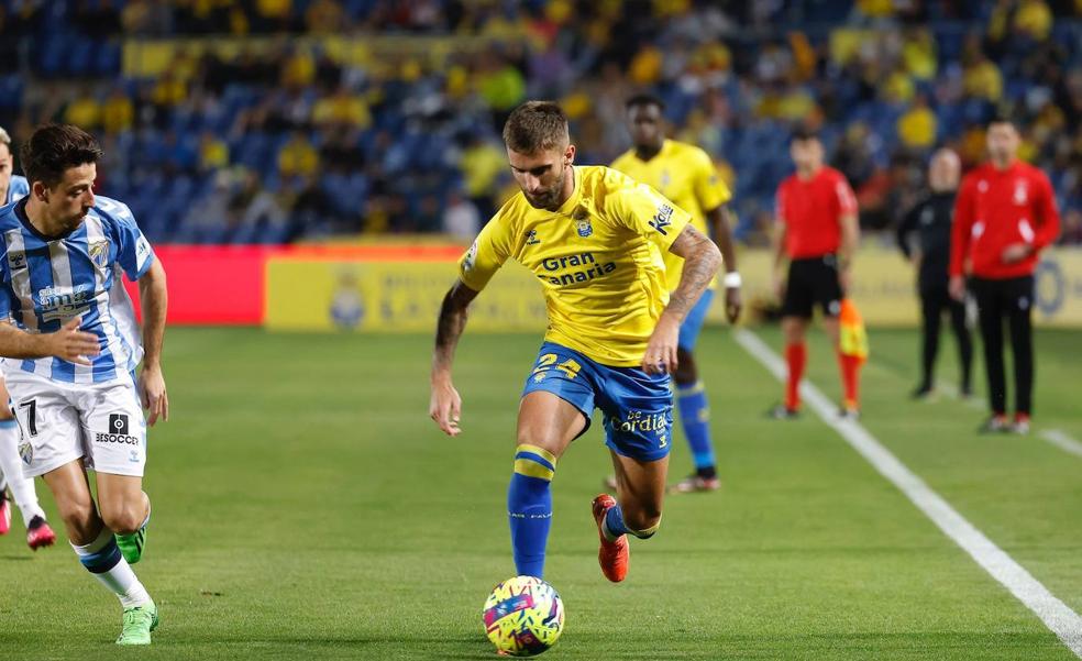 Mazazo para la UD, que se deja el liderato a las puertas del derbi canario